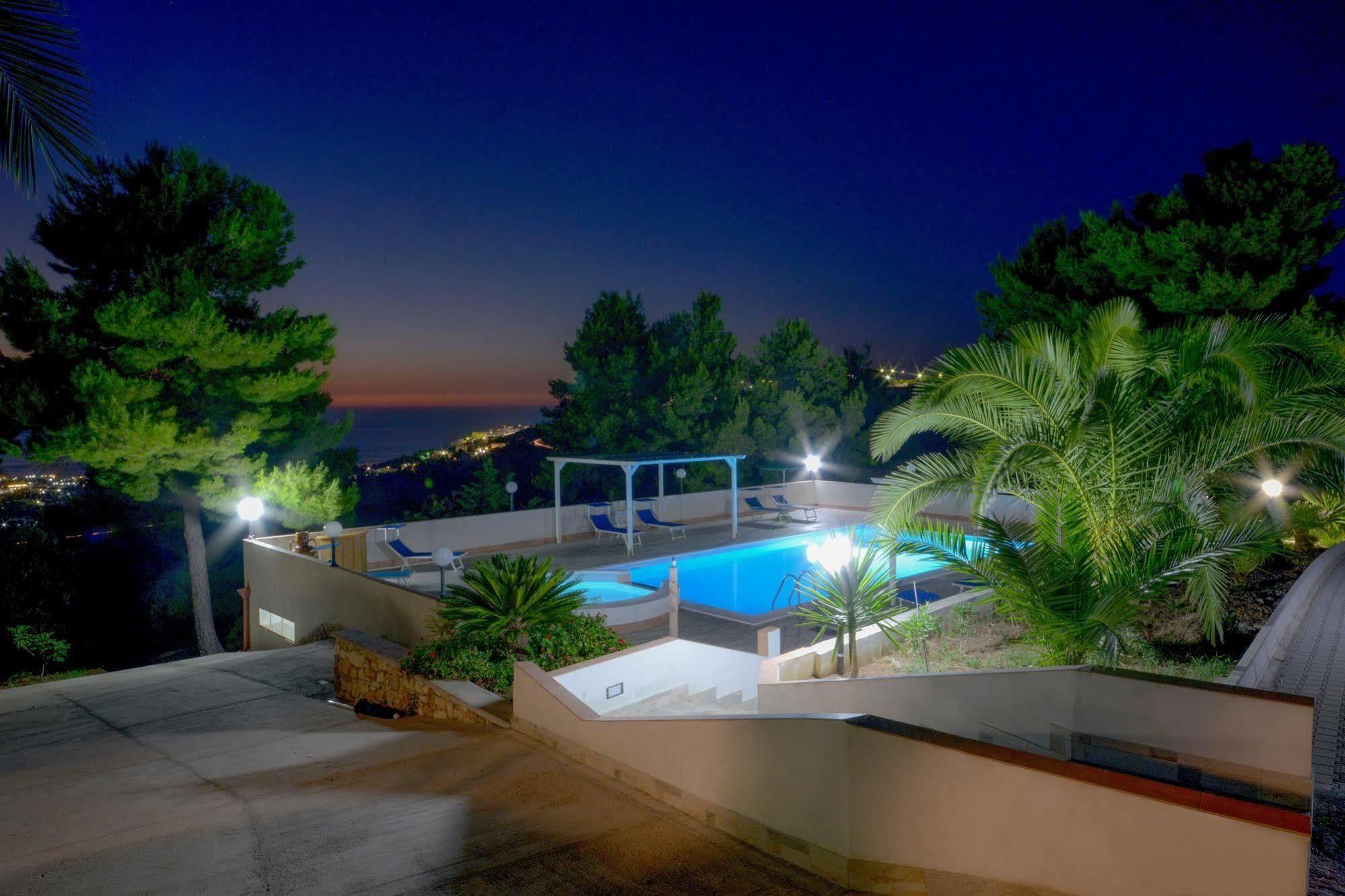 B&B Villa Nicoletta Peschici Εξωτερικό φωτογραφία